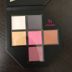 Shiseido Festive Camellia Eyeshadow